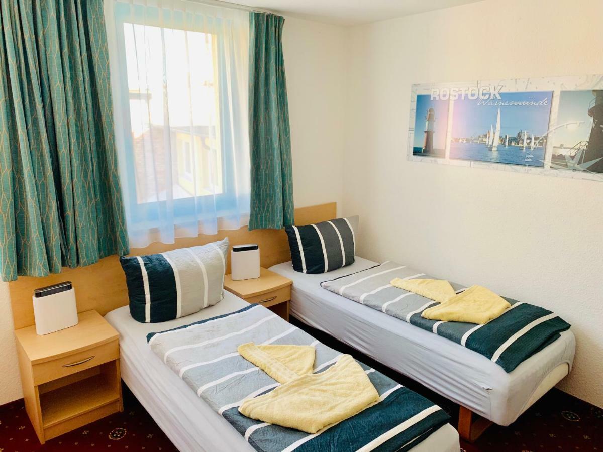 Hotel-Pension "Petridamm" Rostock Eksteriør billede